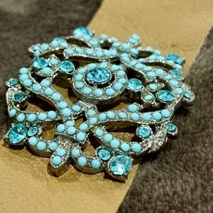 Vintage Turquois choker with decorative sides chain-link adjustable connection